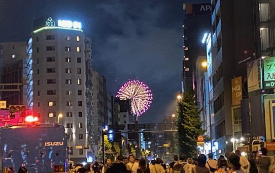 隅田川花火〜神楽坂o(^▽^)ゝ